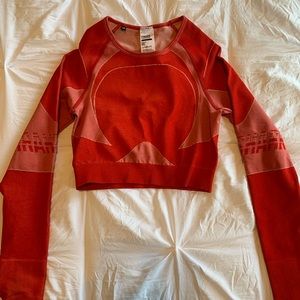Gymshark Red Long Sleeve Workout Top. Drifit